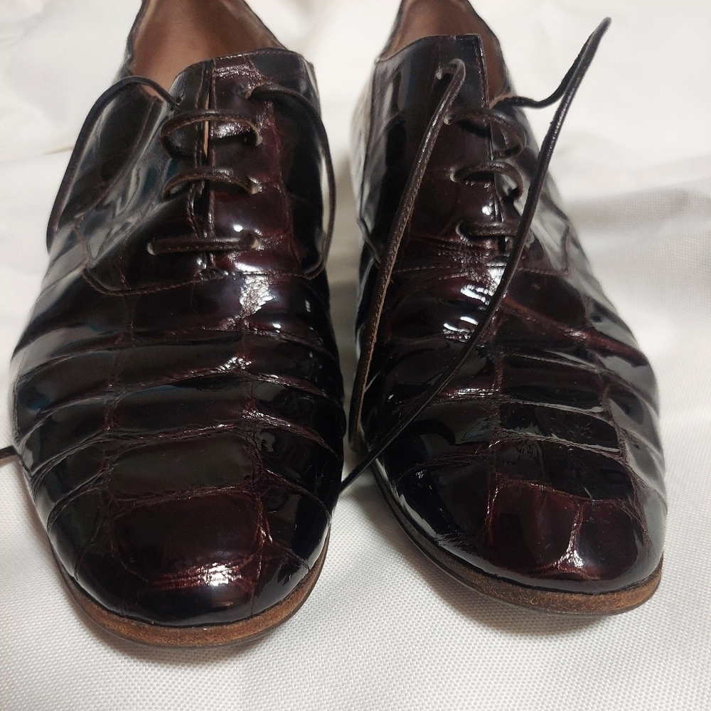 Women's Burgundy Patent Leather Lace-Up Oxfords - Picture 5 of 7